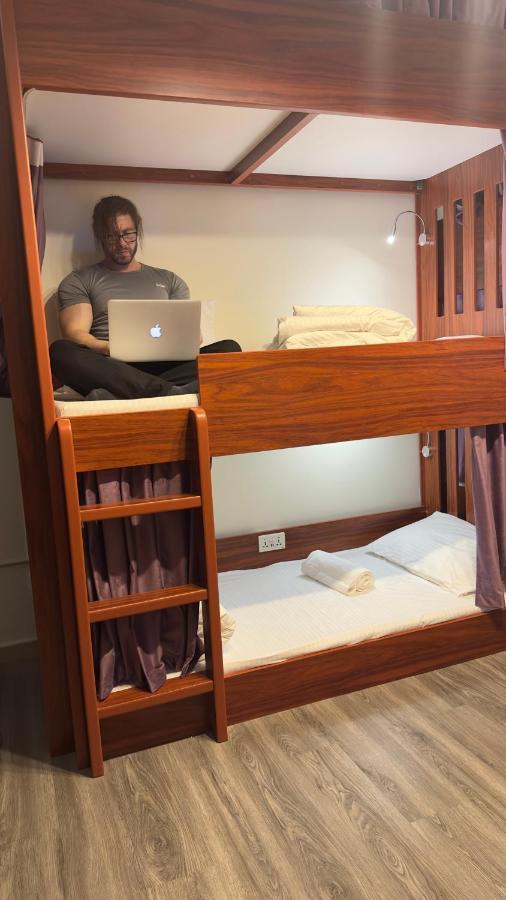 Hostel Business Backpackers Jbr Dubaj Exteriér fotografie